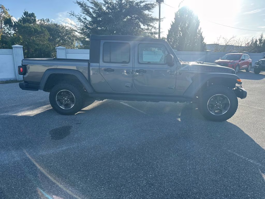 2022 Sting-Gray Clearcoat Jeep Gladiator Rubicon 4X4 Truck
