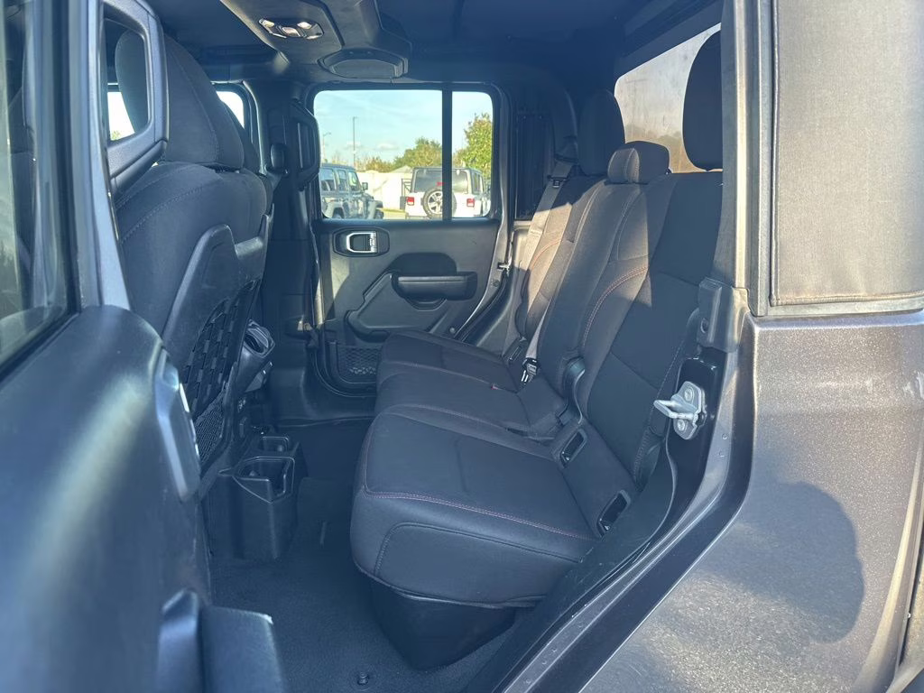 2022 Sting-Gray Clearcoat Jeep Gladiator Rubicon 4X4 Truck