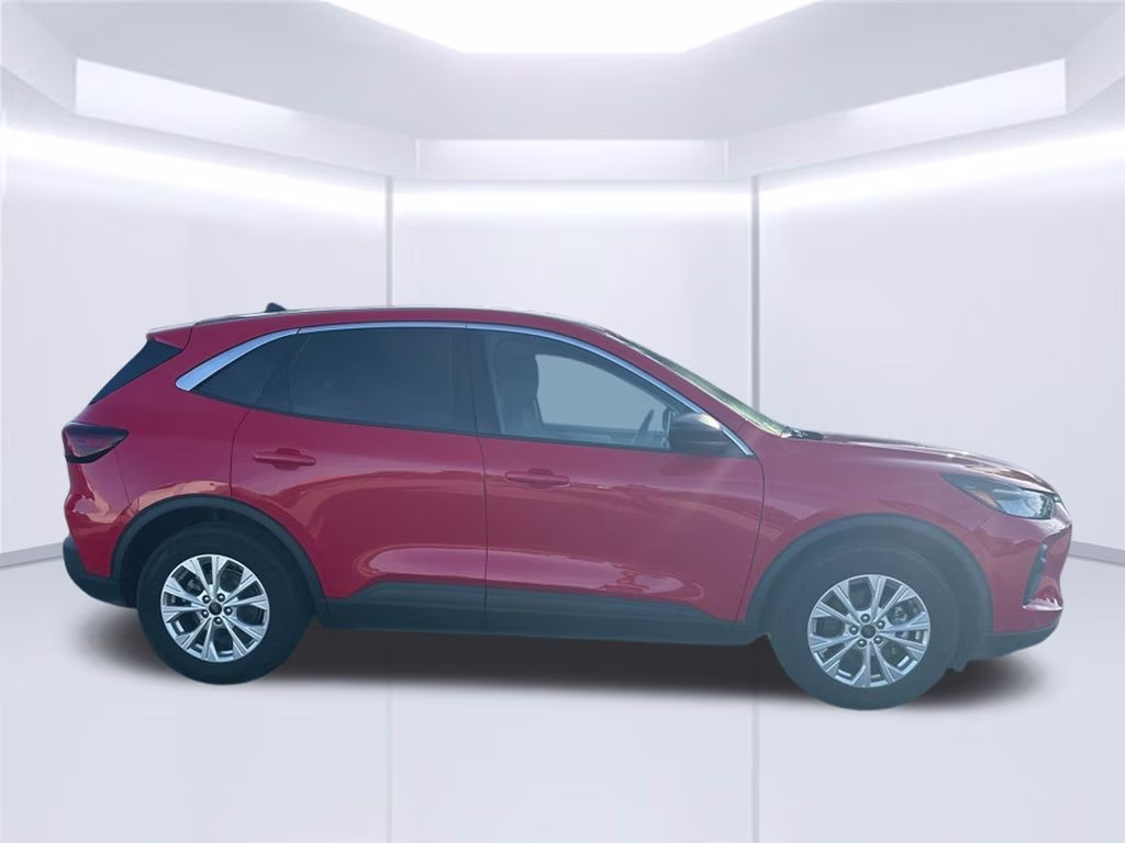 2024 Rapid Red Metallic Tinted Clearcoat Ford Escape Active FWD SUV