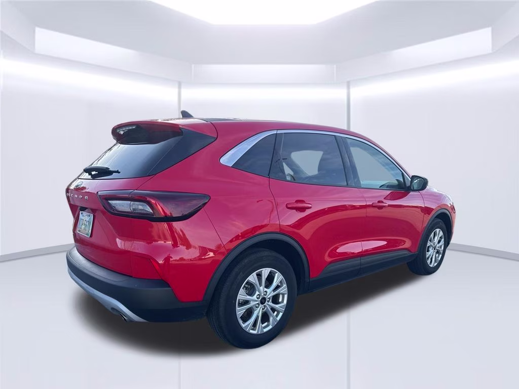 2024 Rapid Red Metallic Tinted Clearcoat Ford Escape Active FWD SUV