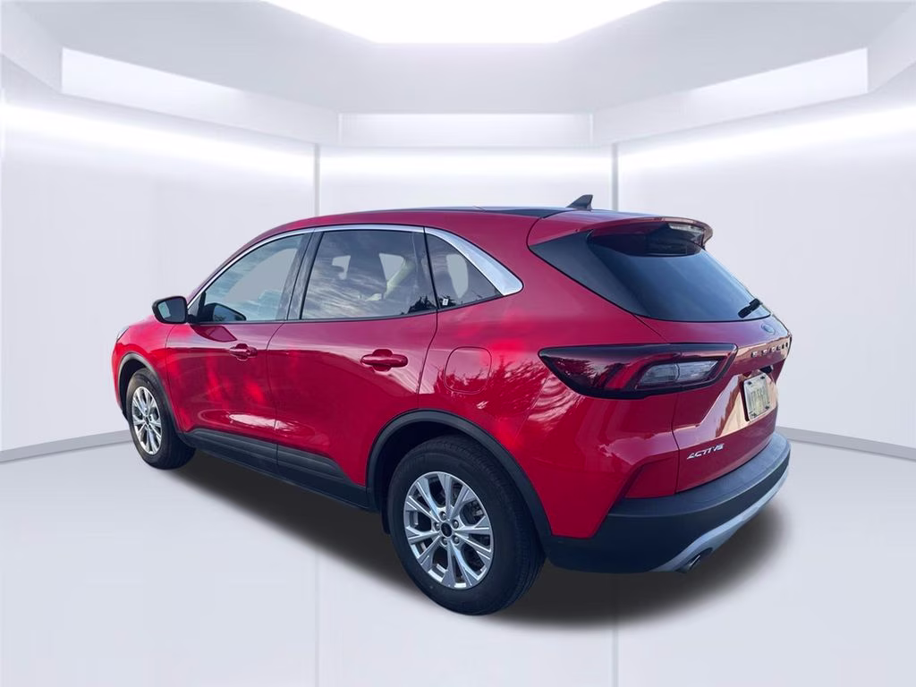 2024 Rapid Red Metallic Tinted Clearcoat Ford Escape Active FWD SUV