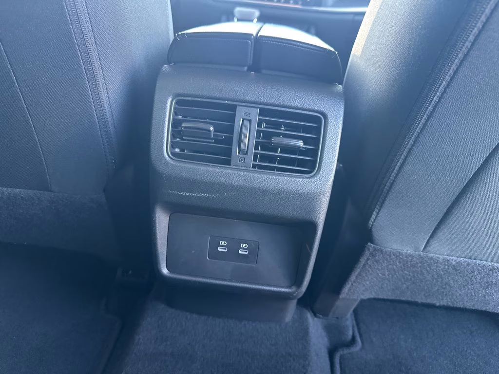 2025 Glacier White Nissan Rogue SV AWD SUV