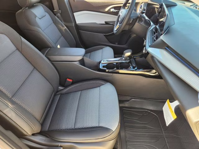 2026 Summit White Chevrolet Trax LT FWD SUV