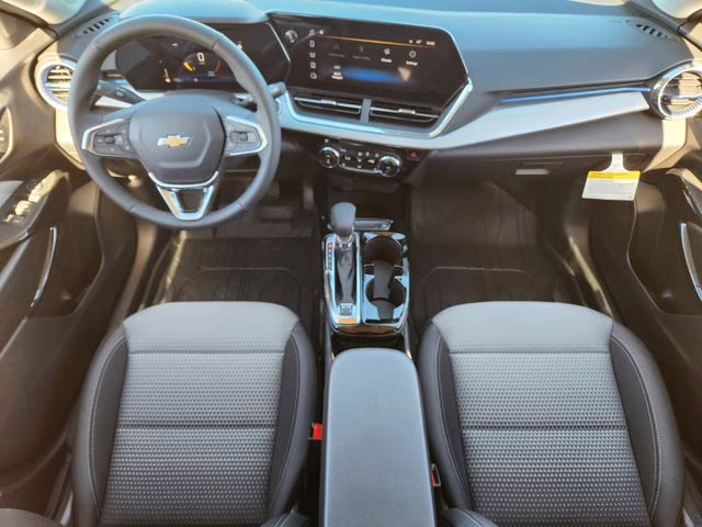 2026 Summit White Chevrolet Trax LT FWD SUV