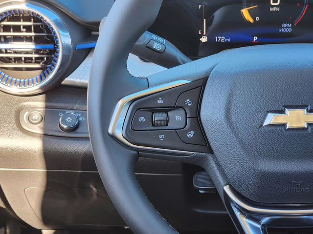 2026 Summit White Chevrolet Trax LT FWD SUV