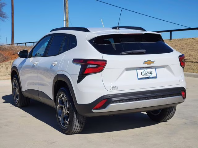 2026 Summit White Chevrolet Trax LT FWD SUV