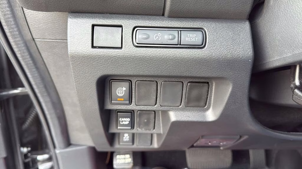 2026 Gun Metallic Nissan Frontier SV 4X4 Truck