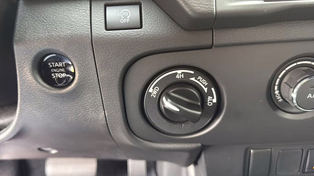 2026 Gun Metallic Nissan Frontier SV 4X4 Truck