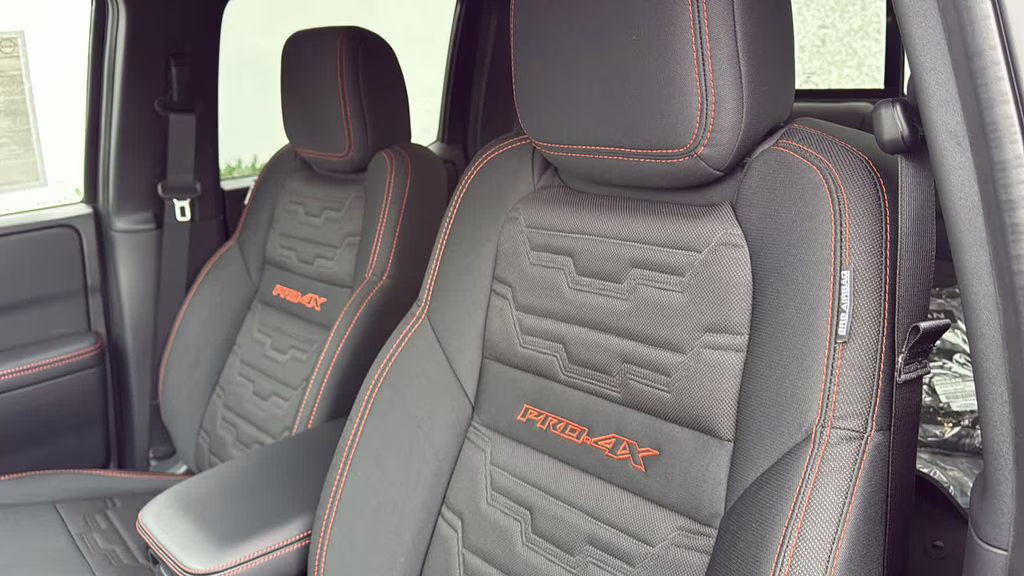 2026 Super Black Nissan Frontier PRO-4X 4X4 Truck