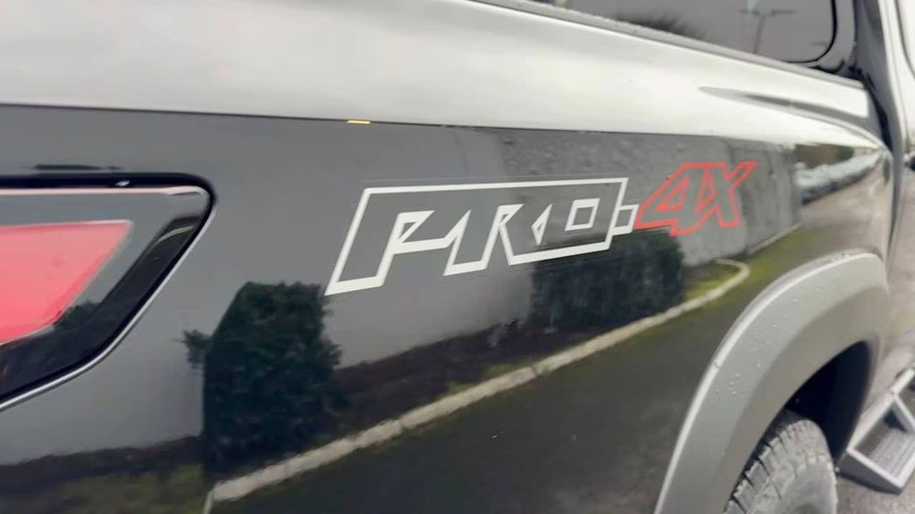 2026 Super Black Nissan Frontier PRO-4X 4X4 Truck