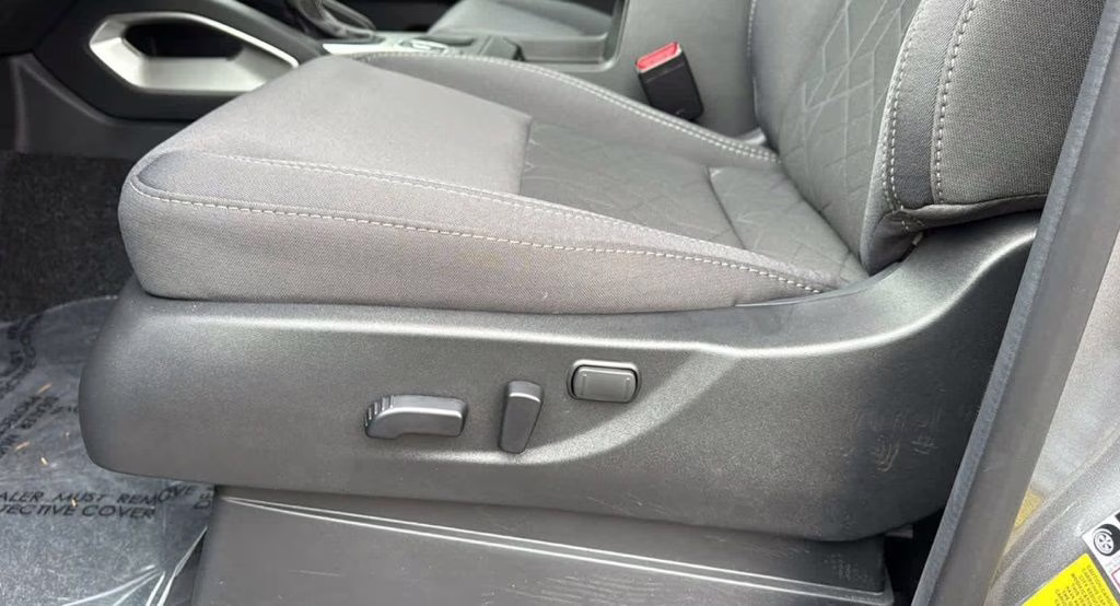 2026 Gun Metallic Nissan Frontier SV 4X4 Truck