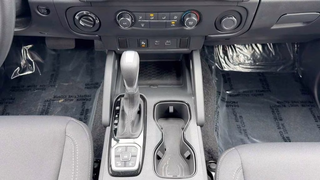 2026 Gun Metallic Nissan Frontier SV 4X4 Truck