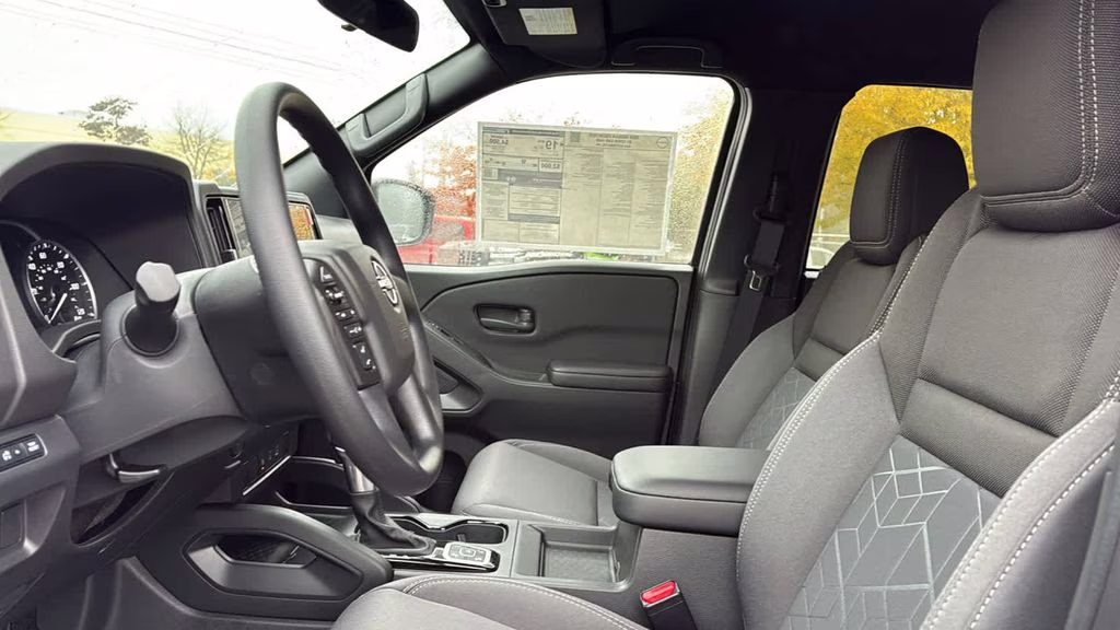 2026 Gun Metallic Nissan Frontier SV 4X4 Truck