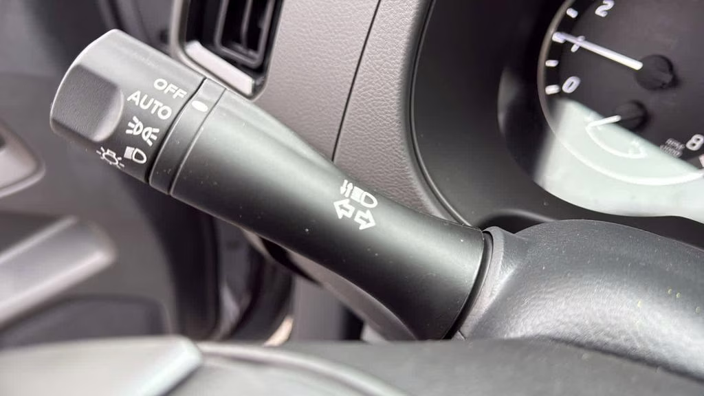 2026 Gun Metallic Nissan Frontier SV 4X4 Truck