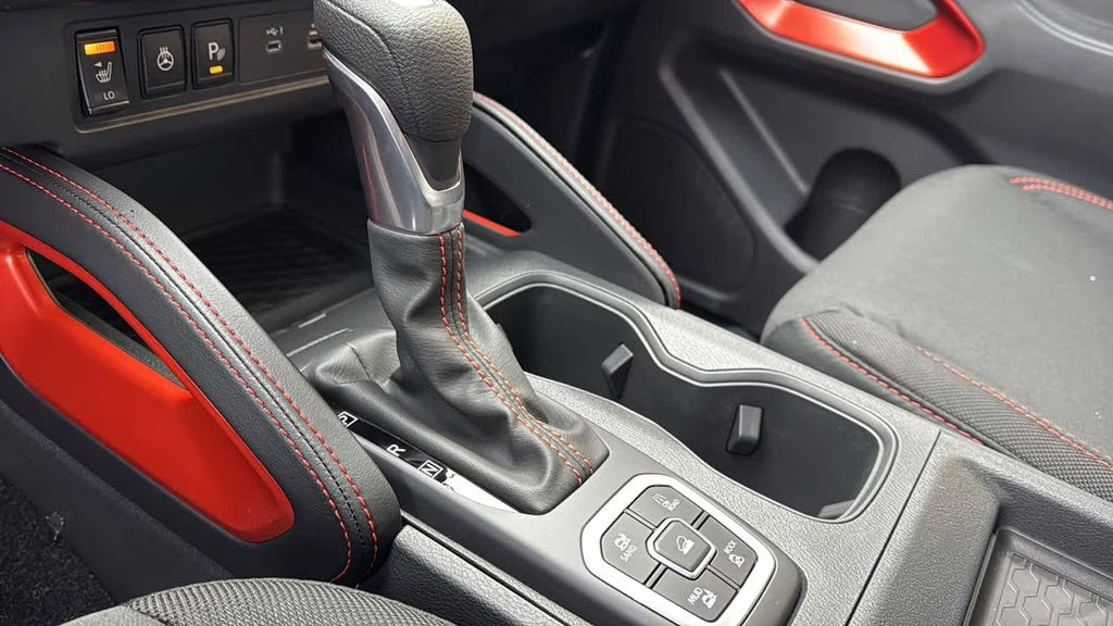 2026 Glacier White Nissan Frontier PRO-4X 4X4 Truck