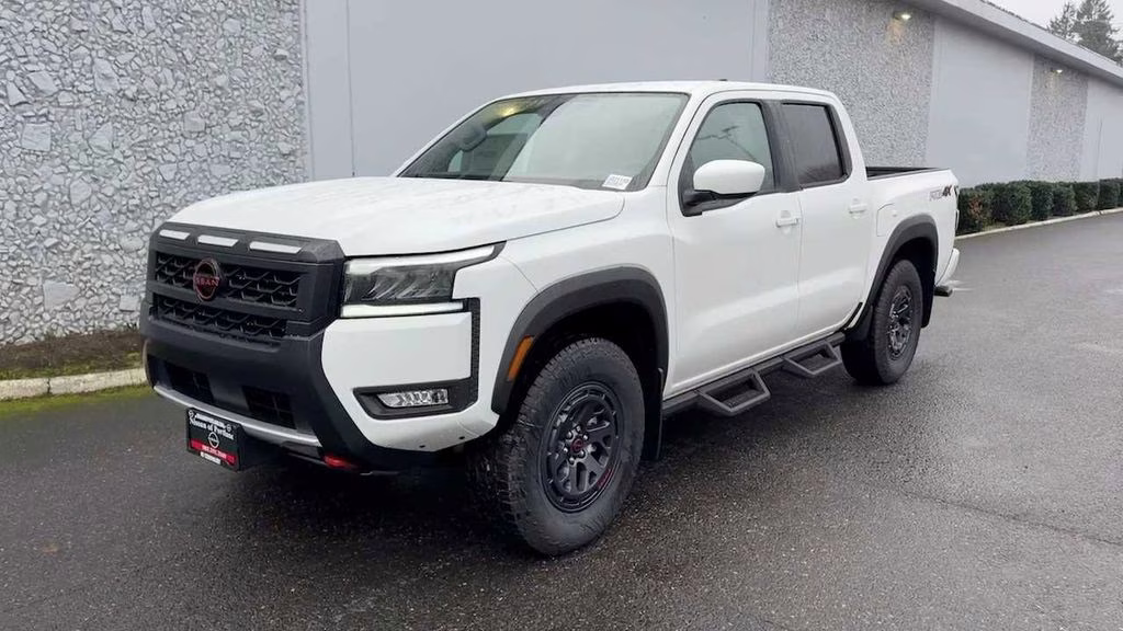 2026 Glacier White Nissan Frontier PRO-4X 4X4 Truck