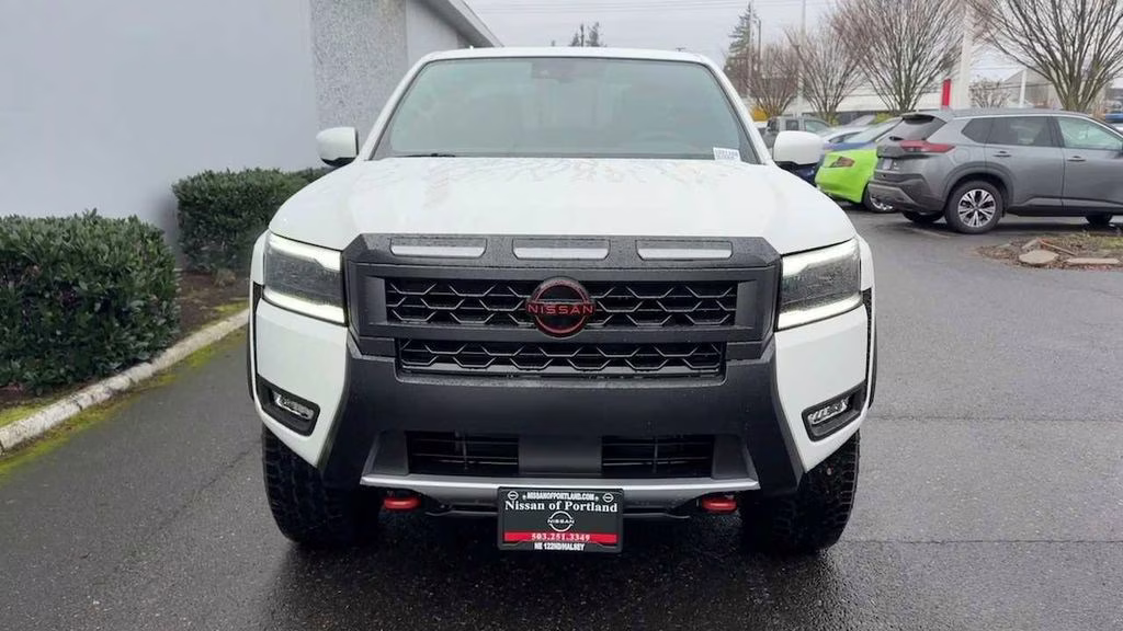 2026 Glacier White Nissan Frontier PRO-4X 4X4 Truck
