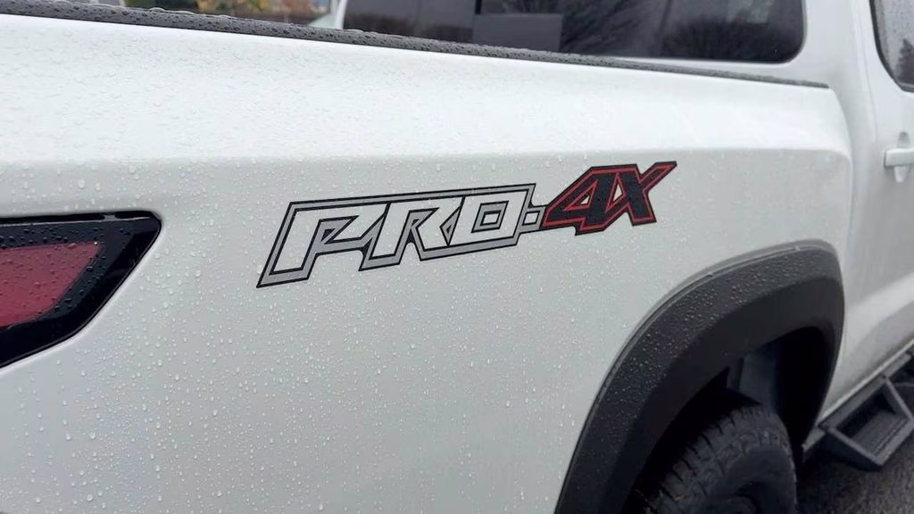 2026 Glacier White Nissan Frontier PRO-4X 4X4 Truck