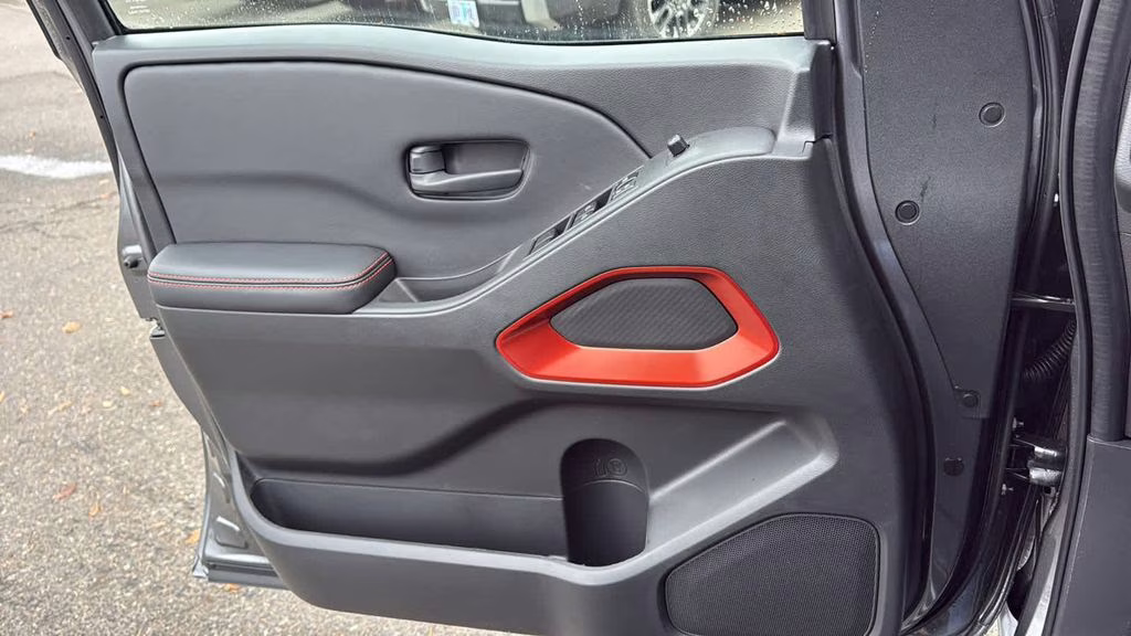 2026 Gun Metallic Nissan Frontier PRO-4X 4X4 Truck