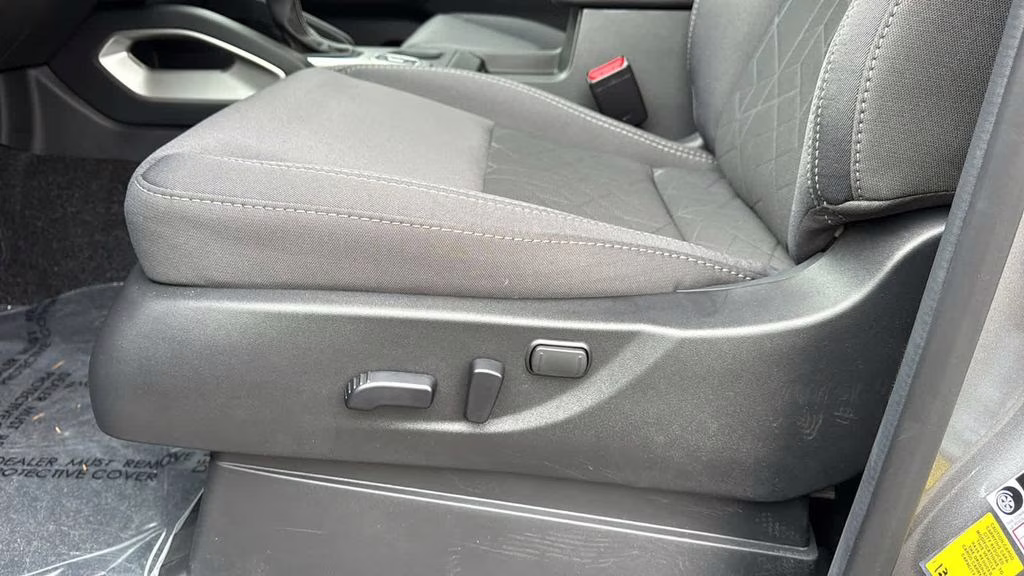 2026 Gun Metallic Nissan Frontier SV 4X4 Truck