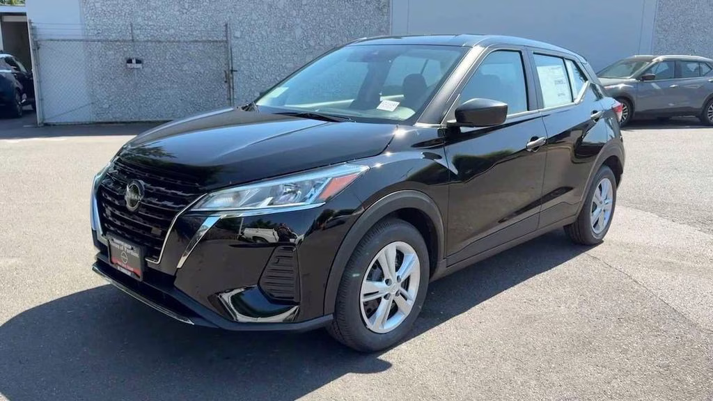 2025 Super Black Nissan Kicks Play S FWD SUV