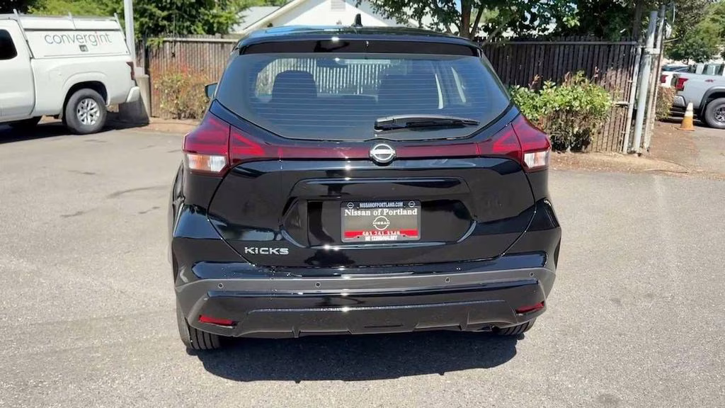 2025 Super Black Nissan Kicks Play S FWD SUV