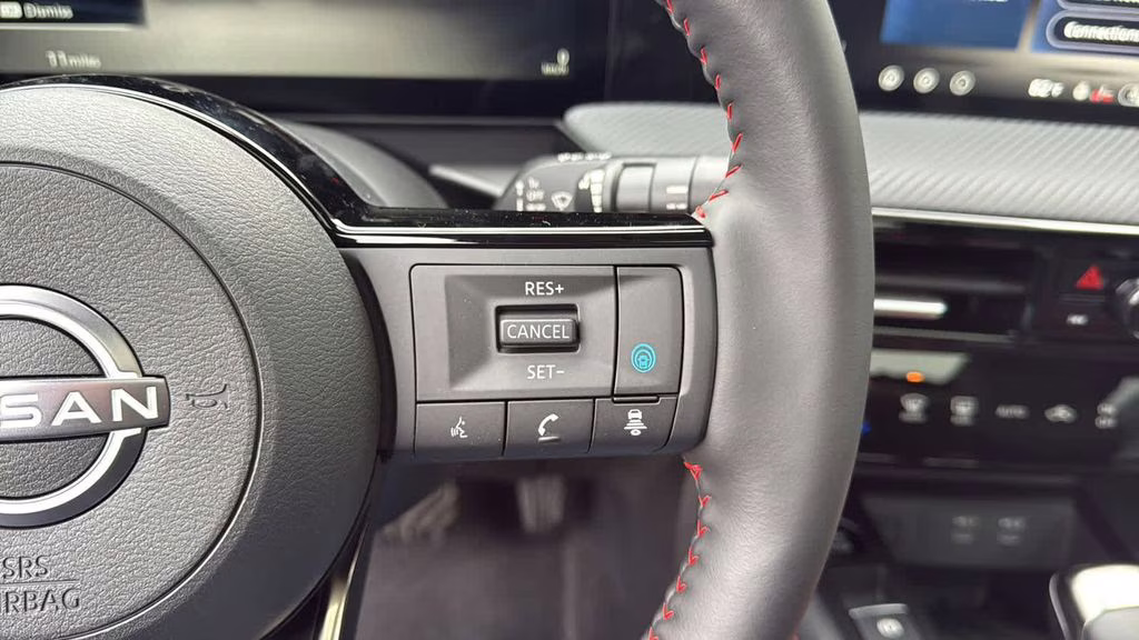 2026 Super Black Nissan Kicks SR AWD SUV