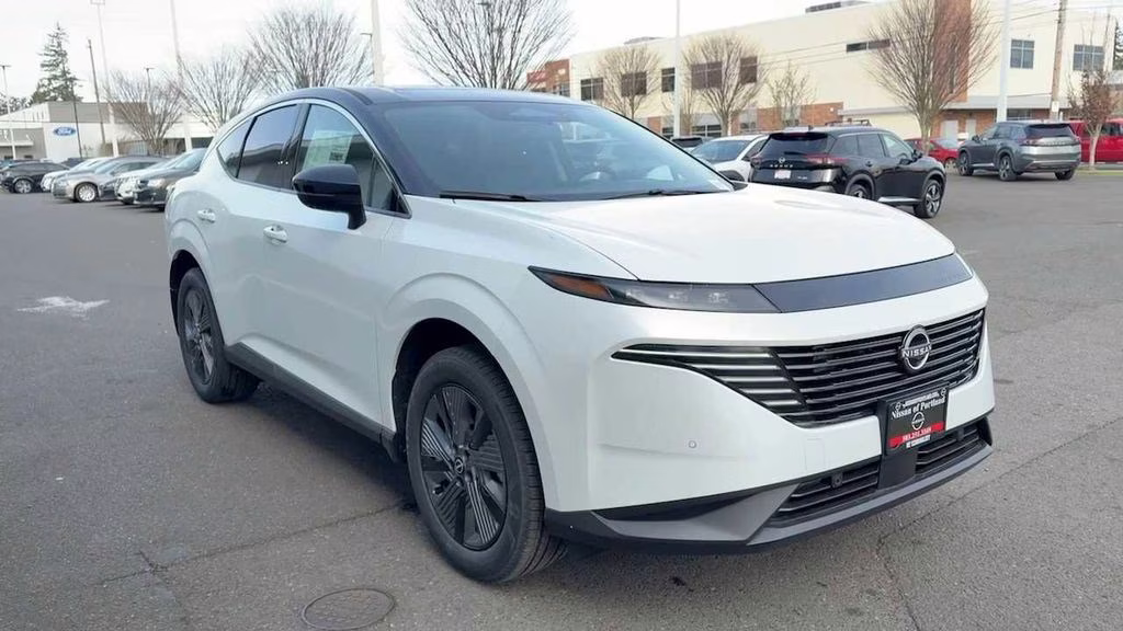 2025 Everest White Pearl Tricoat/Super Black Nissan Murano SL AWD SUV