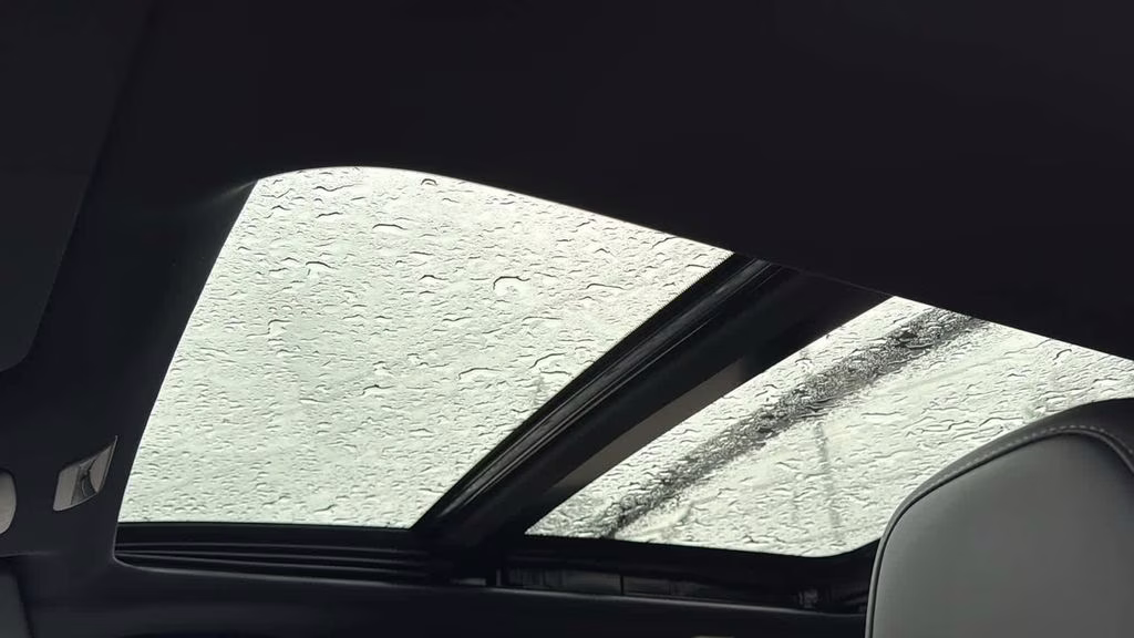 2026 Alpine Metallic/Super Blk Nissan Armada PRO-4X 4X4 SUV