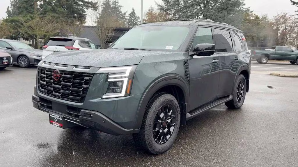 2026 Alpine Metallic/Super Blk Nissan Armada PRO-4X 4X4 SUV