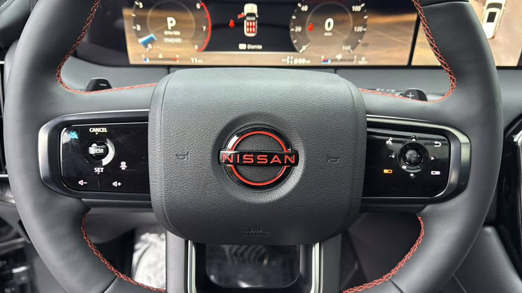 2026 Alpine Metallic/Super Blk Nissan Armada PRO-4X 4X4 SUV