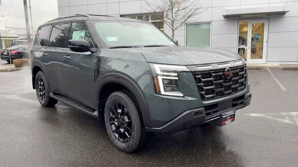 2026 Alpine Metallic/Super Blk Nissan Armada PRO-4X 4X4 SUV