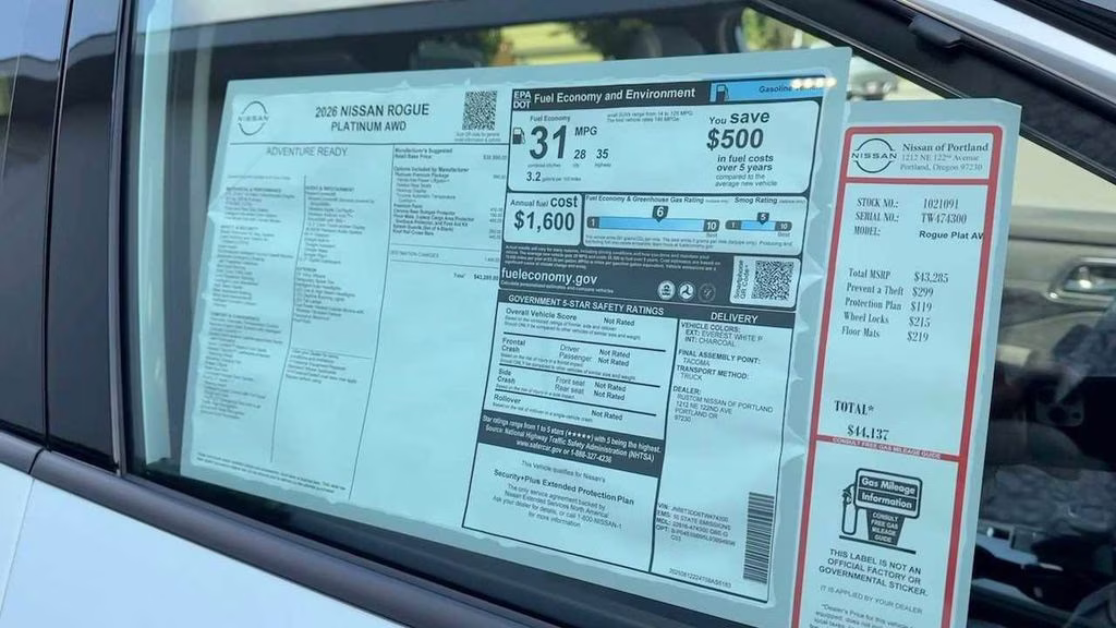 2026 Everest White Pearl Tricoat Nissan Rogue Platinum AWD SUV