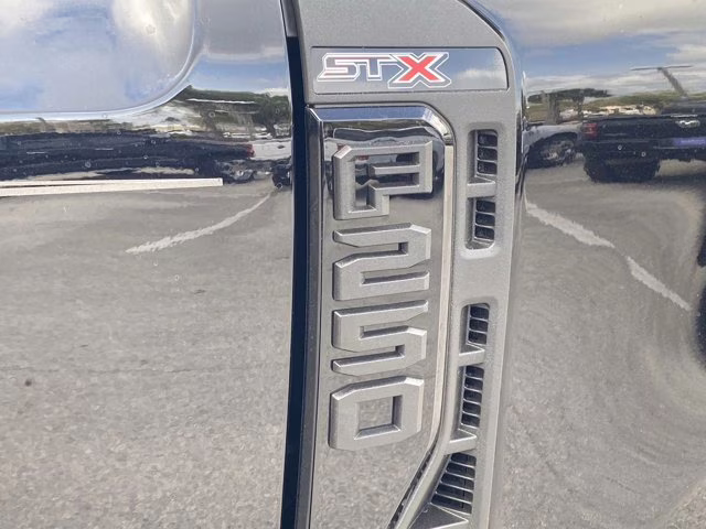 2026 Agate Black Metallic Ford Super Duty F-250 SRW XL 4X4 Truck