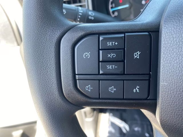 2026 Oxford White Ford Super Duty F-250 SRW XL 4X4 Truck