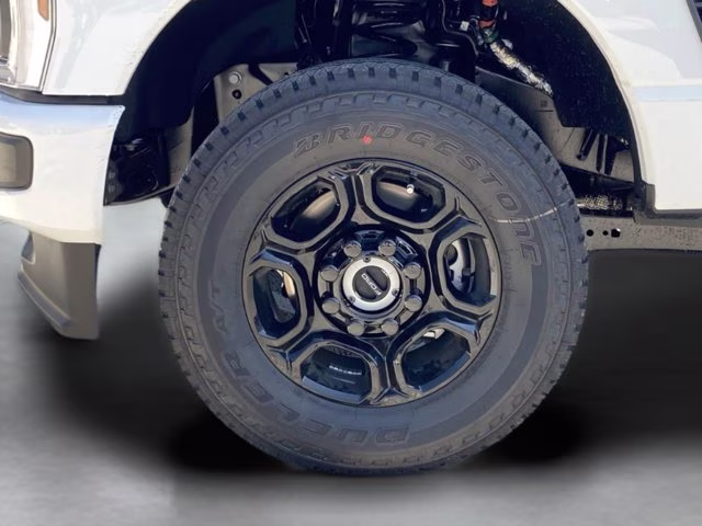 2026 Oxford White Ford Super Duty F-250 SRW STX 4X4 Truck