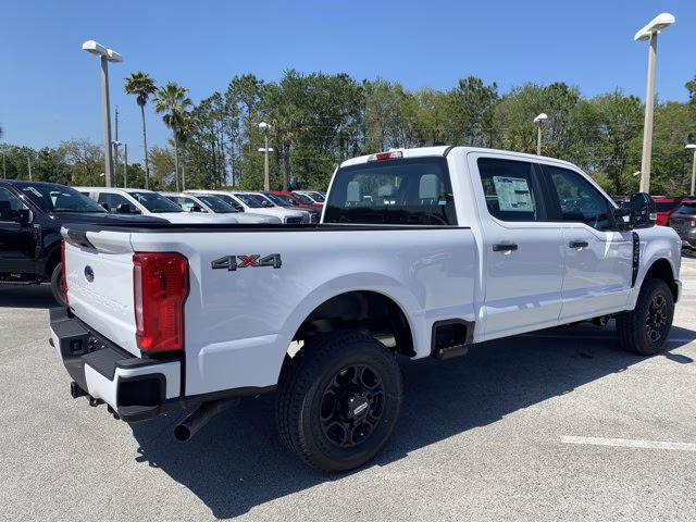 2026 Oxford White Ford Super Duty F-250 SRW XL 4X4 Truck
