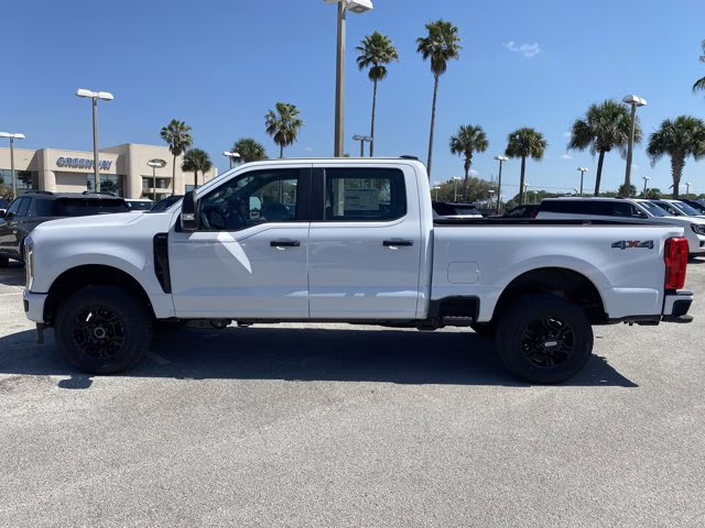 2026 Oxford White Ford Super Duty F-250 SRW XL 4X4 Truck