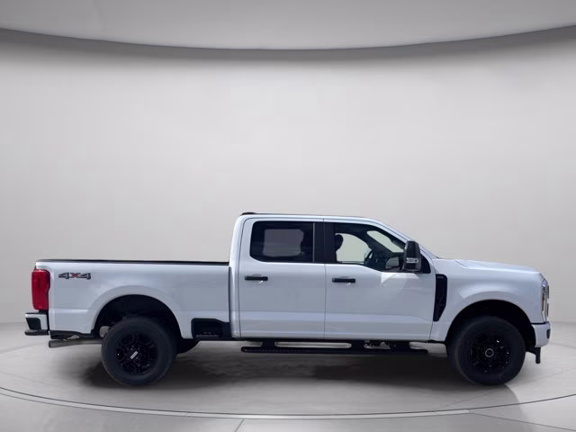 2026 Oxford White Ford Super Duty F-250 SRW STX 4X4 Truck