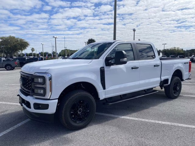 2026 Oxford White Ford Super Duty F-250 SRW XL 4X4 Truck