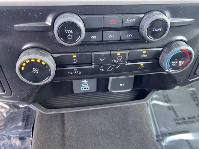 2026 Oxford White Ford Super Duty F-250 SRW STX 4X4 Truck
