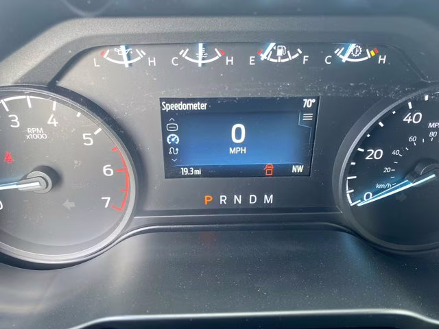 2026 Oxford White Ford Super Duty F-250 SRW XL 4X4 Truck