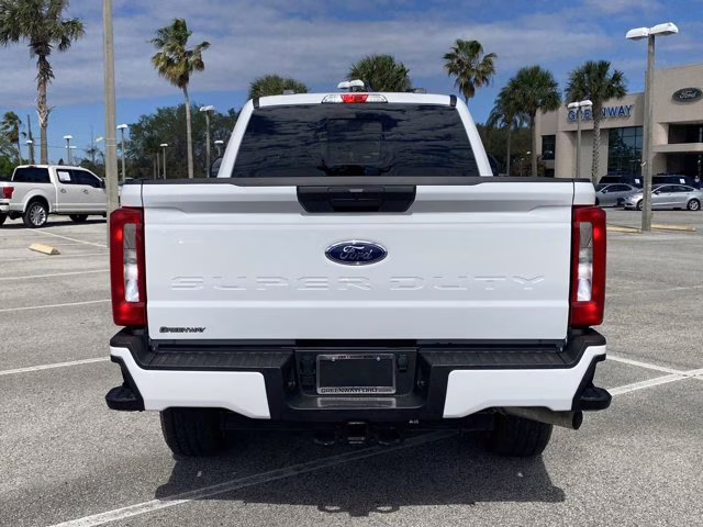 2026 Oxford White Ford Super Duty F-250 SRW XL 4X4 Truck