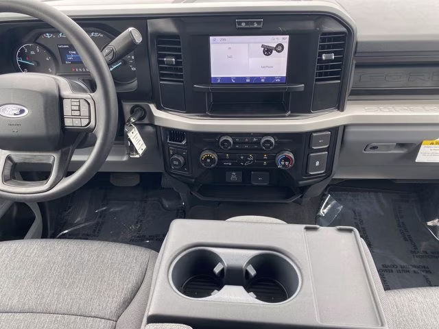 2026 Avalanche Ford Super Duty F-350 SRW Lariat 4X4 Truck
