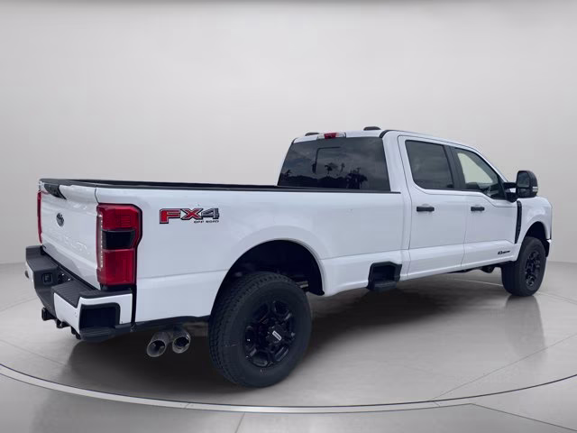 2026 Avalanche Ford Super Duty F-350 SRW Lariat 4X4 Truck