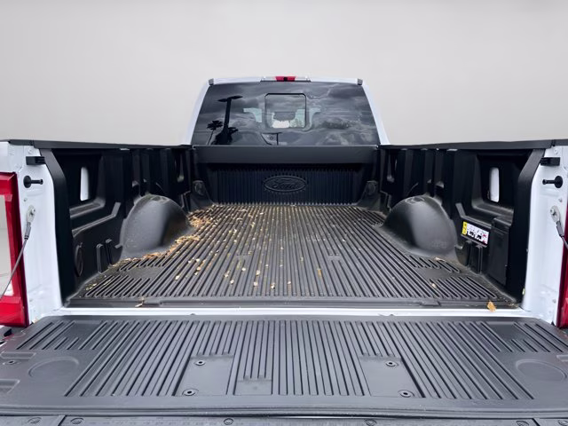 2026 Avalanche Ford Super Duty F-350 SRW Lariat 4X4 Truck