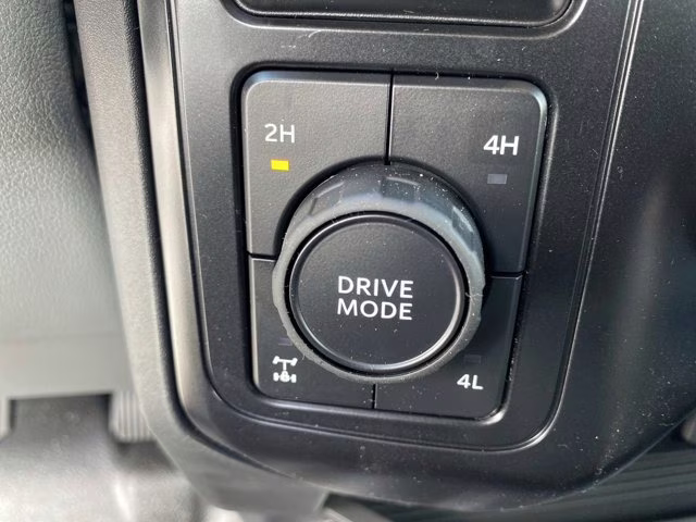 2026 Oxford White Ford Super Duty F-350 SRW XL 4X4 Truck