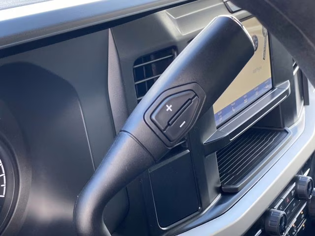 2026 Oxford White Ford Super Duty F-350 SRW XL 4X4 Truck