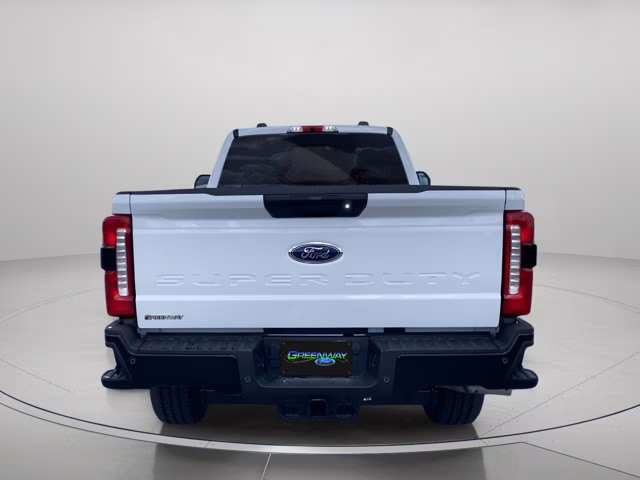 2026 Oxford White Ford Super Duty F-350 SRW XL 4X4 Truck