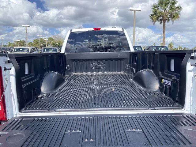 2026 Oxford White Ford Super Duty F-350 SRW XL 4X4 Truck